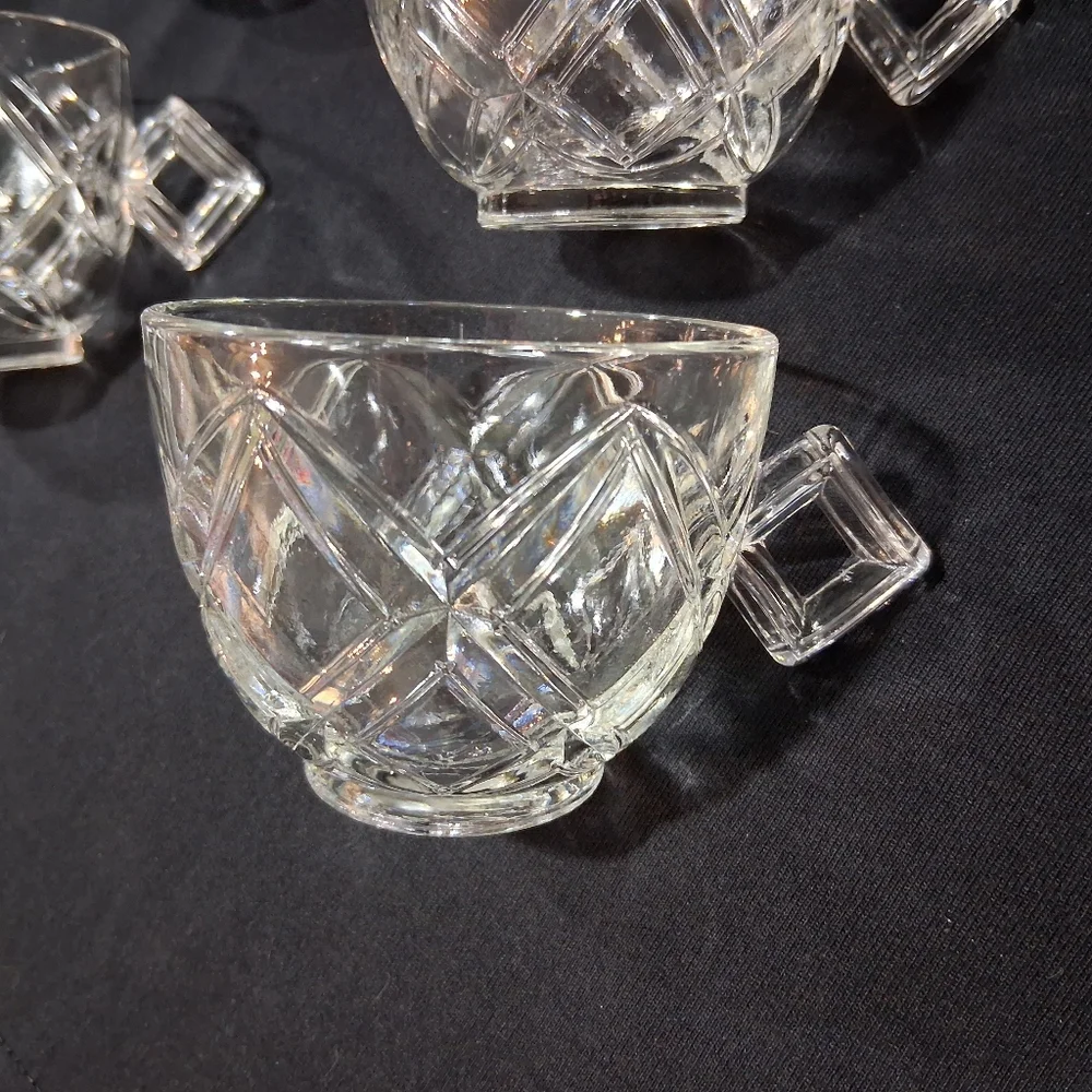 Vintage Colony Diamond Block Lattice Clear Glass Teacups Punch Pitman-Dreitzer